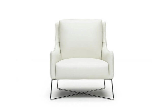 natuzzi b903 leather armchair with chrome legs