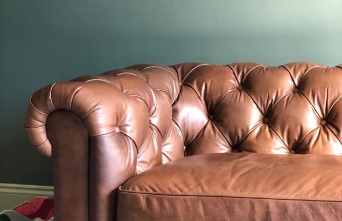 testimonial 2 chesterfield leather sofa