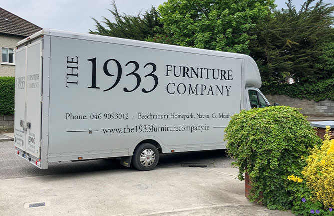 1933 furniture delivery van
