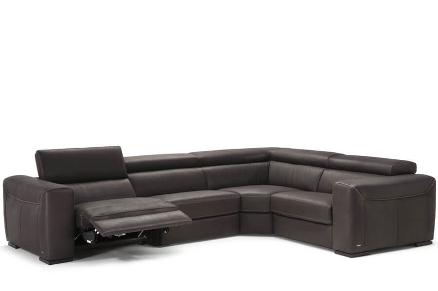 natuzzi B790 leather corner unit with recliner